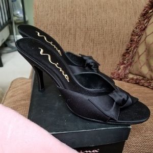 Nina Black Satin Heels w/dust bag